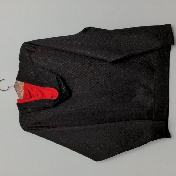 Marvel Deadpool Hoodie - Picture 4 of 4